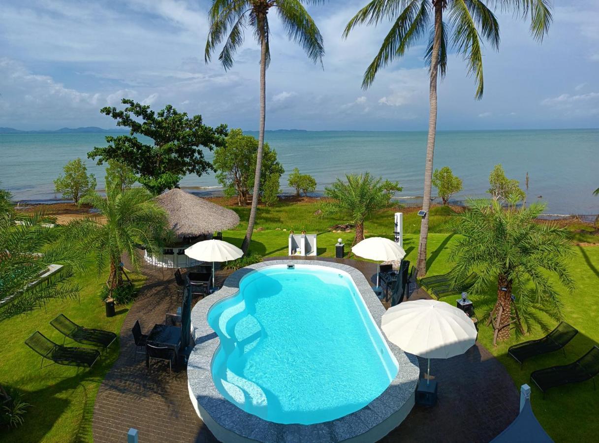 Beachfront Pool Villa And Apartment Koh Chang Zewnętrze zdjęcie